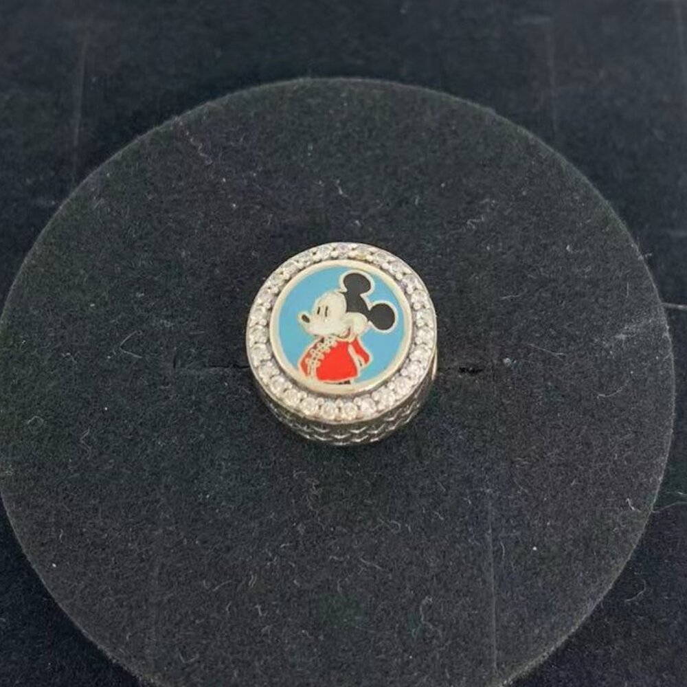 Pandora Disney Parks Exclusive Epcot Around The World China Mickey Mouse Charm